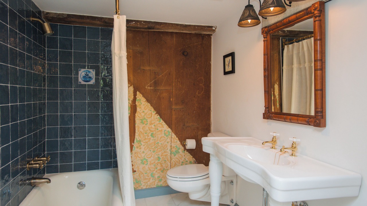Photo of Bathroom in Sandwich