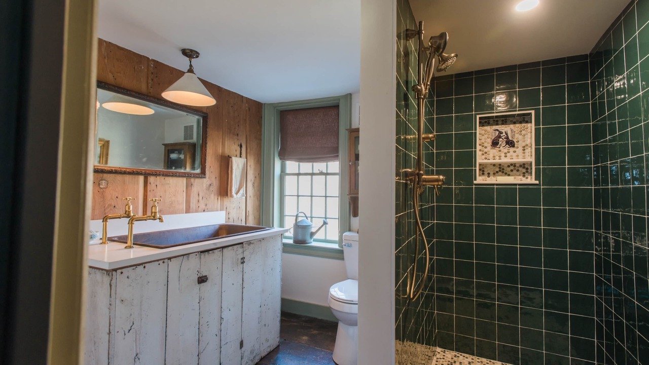 Photo of Bathroom in Sandwich