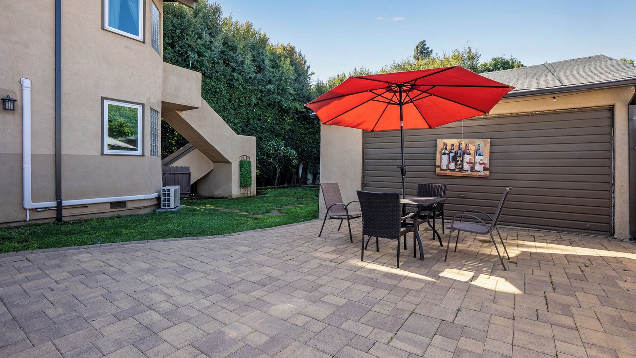Photo of Outdoor in West Los Angeles