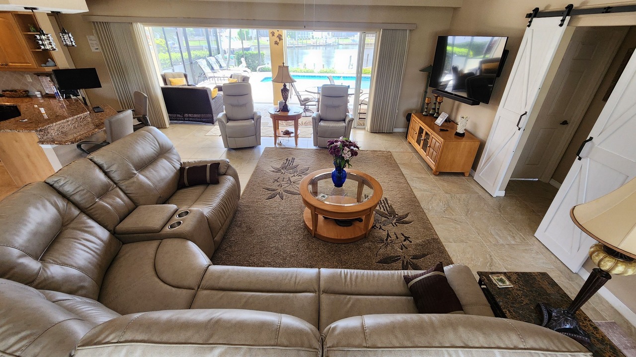 Photo of Livingroom in Burnt Store Isles