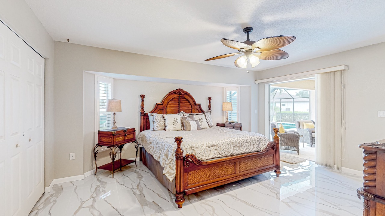 Photo of Bedroom in Burnt Store Isles