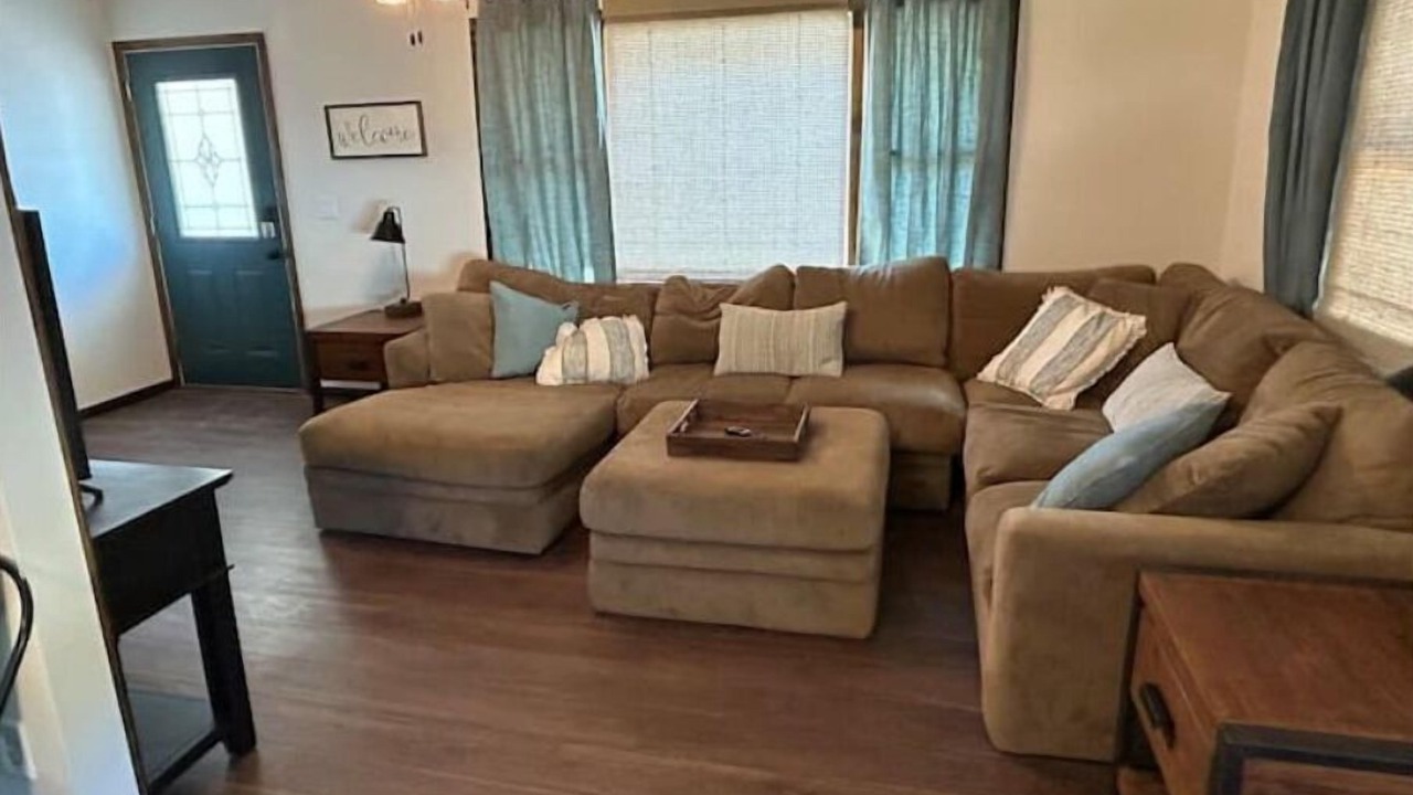 Photo of Livingroom in Republican City