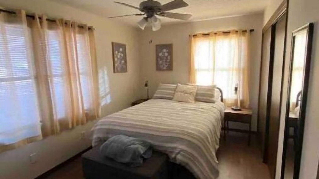 Photo of Bedroom in Republican City