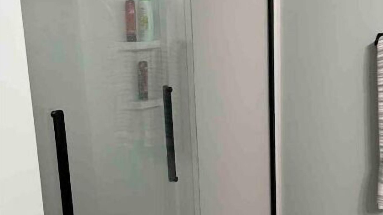 Photo of Bathroom in Republican City