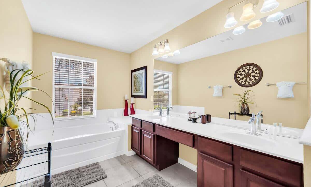 Photo of Bathroom in Windsor Hills