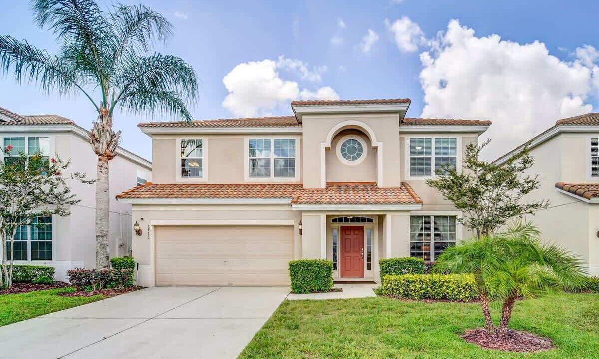 Photo of Outdoor in Windsor Hills