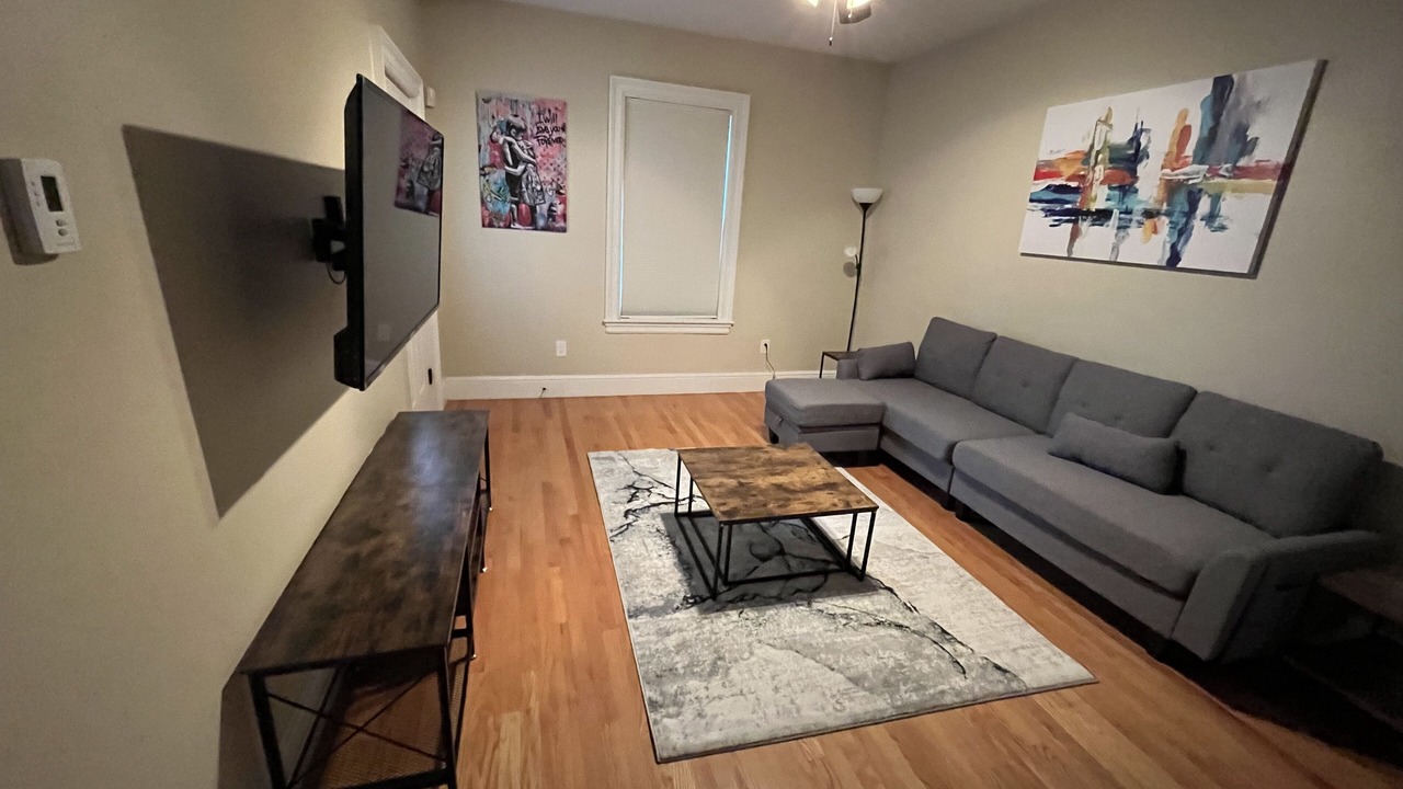 Photo of Livingroom in Highland Park