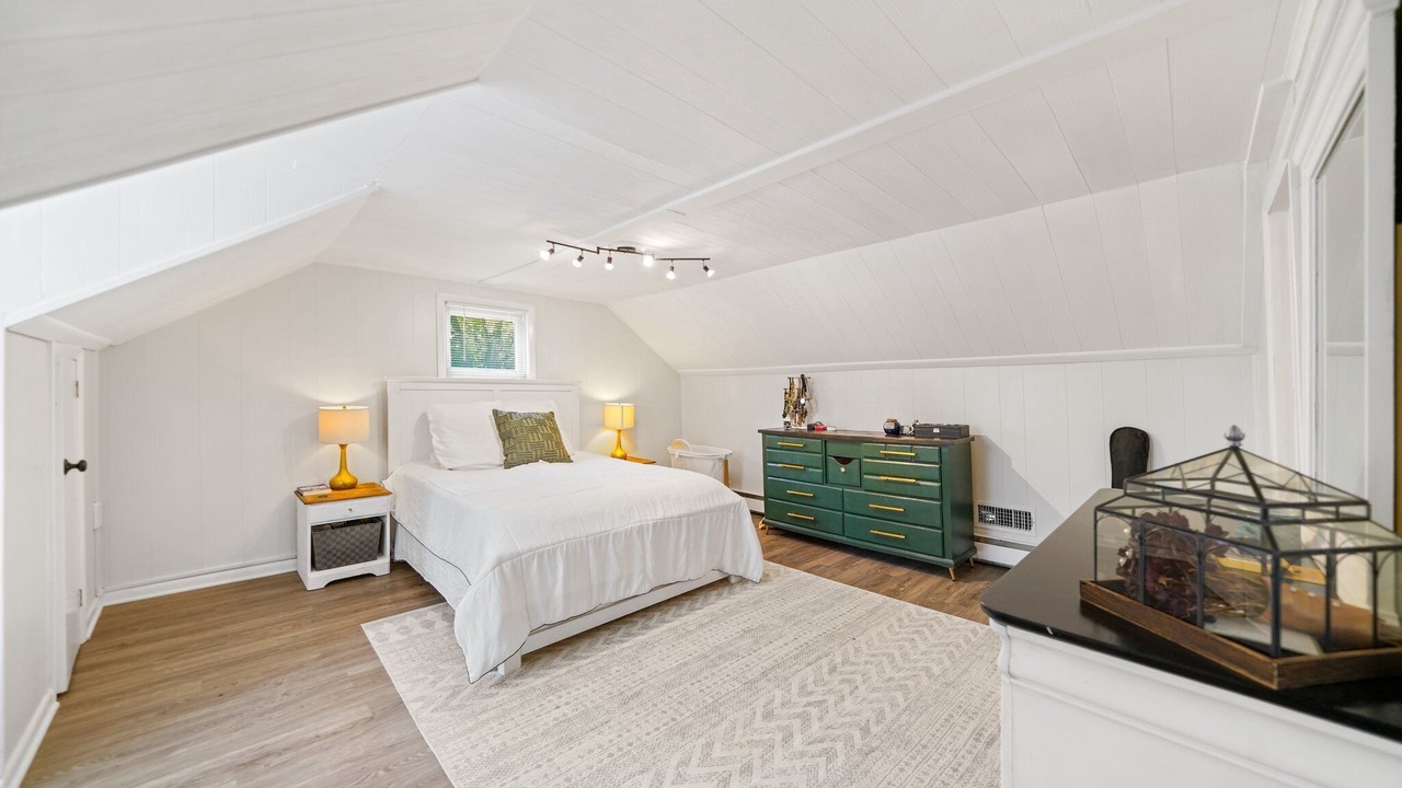 Photo of Bedroom in Exton