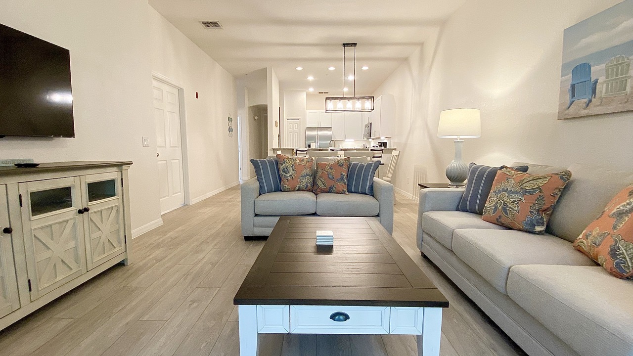 Photo of Livingroom in Bahama Bay