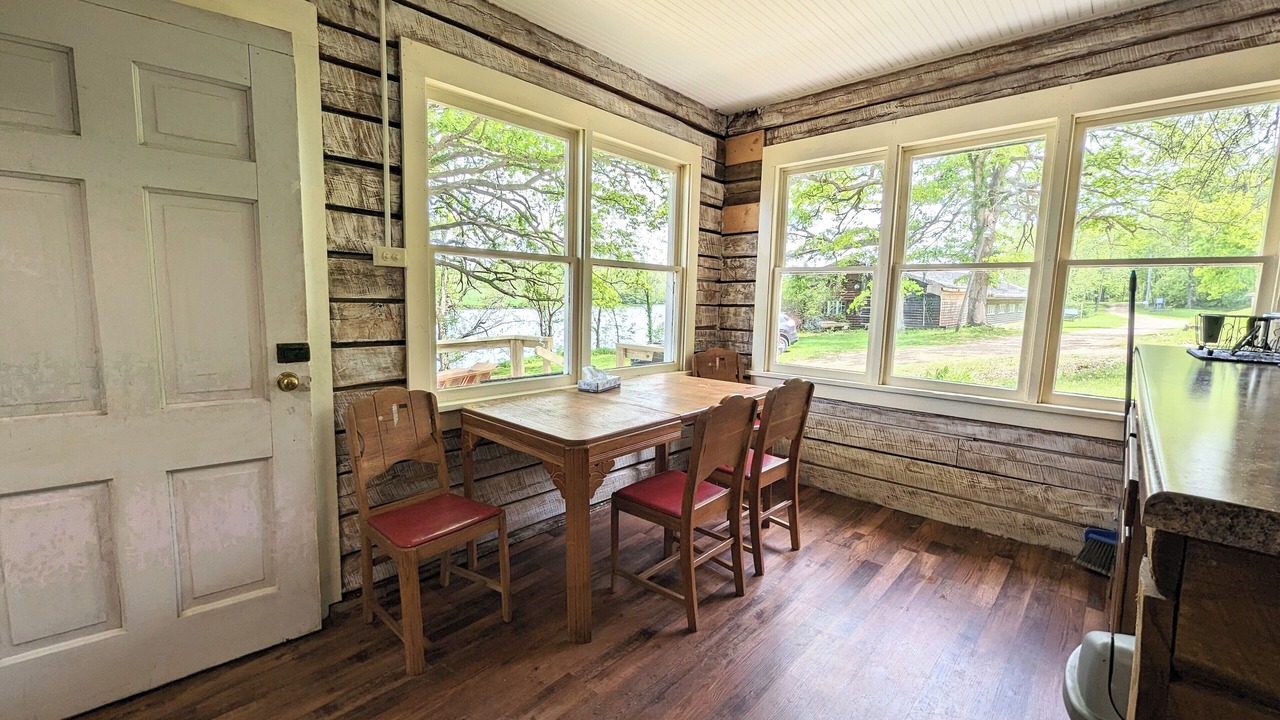 Photo of Others in Buckingham