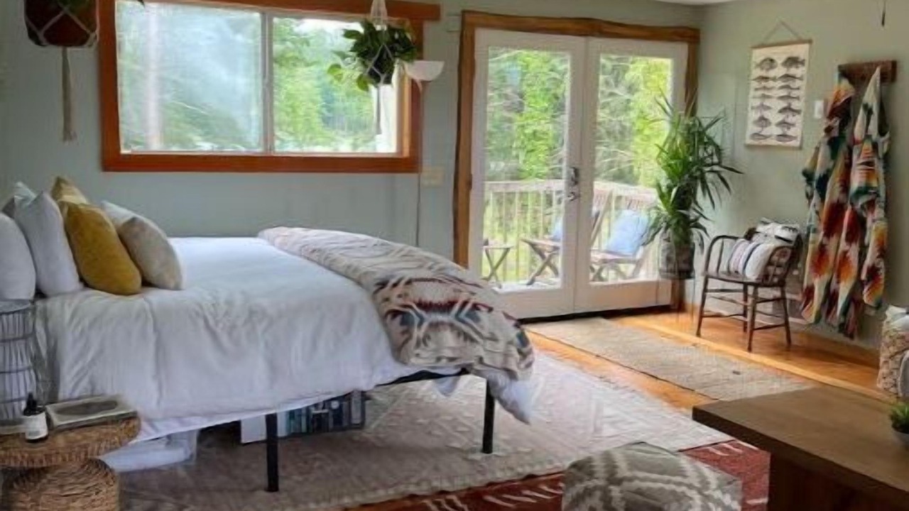 Photo of Bedroom in Sedro-Woolley