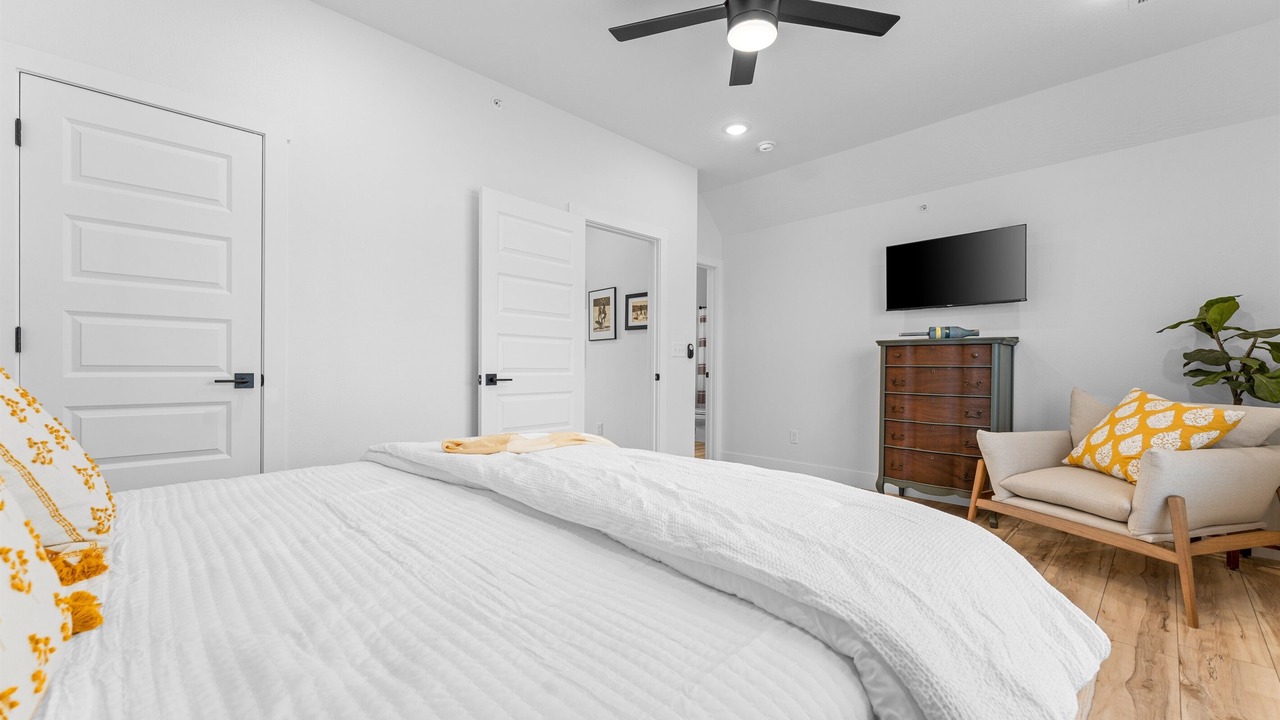 Photo of Bedroom in Kimberling City