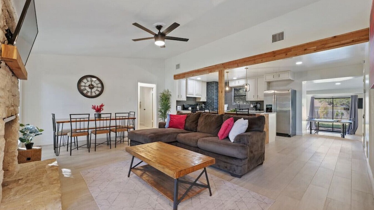 Photo of Livingroom in Cedar Park