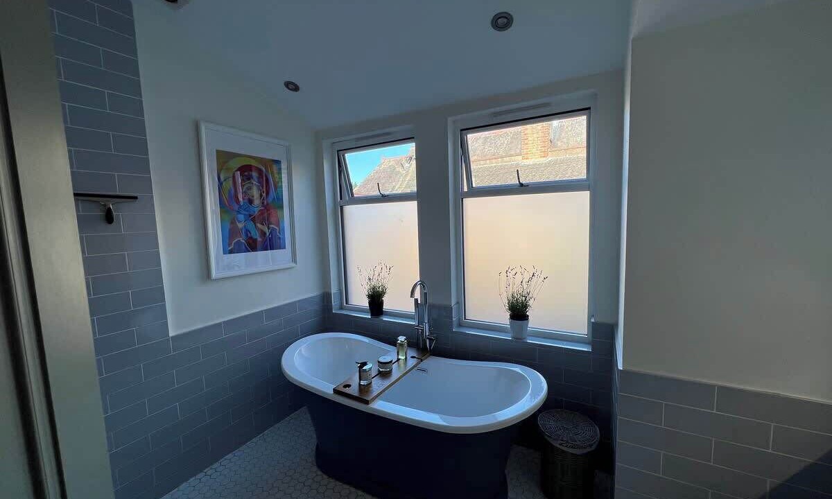 Photo of Bathroom in Streatham