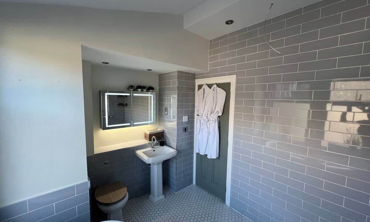 Photo of Bathroom in Streatham