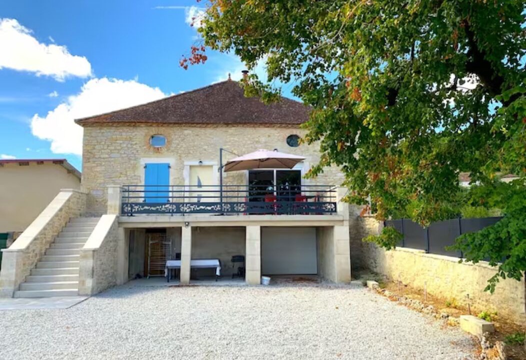 Photo of Outdoor in Espere