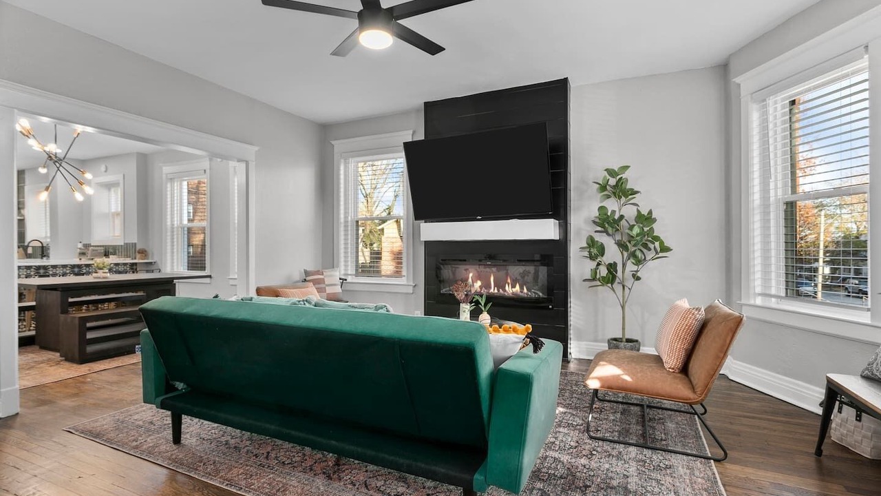 Photo of Bedroom in Broadway Gillham