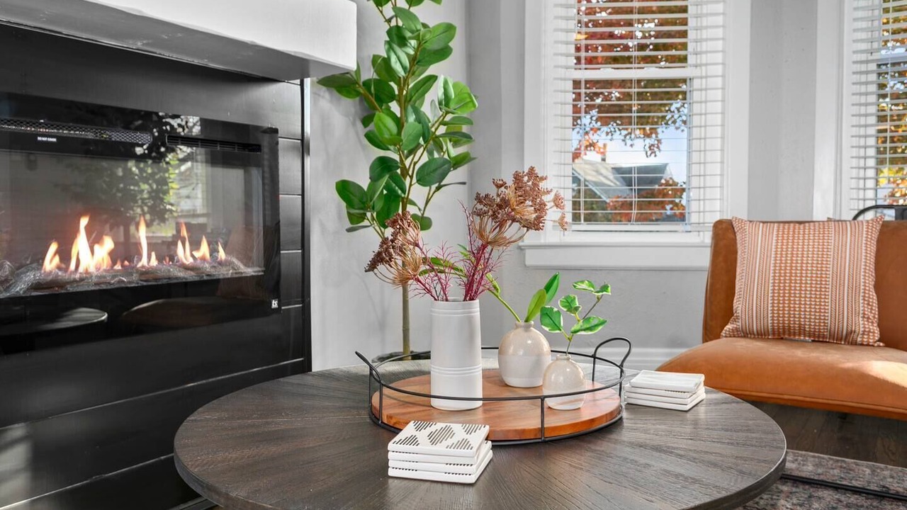 Photo of Livingroom in Broadway Gillham