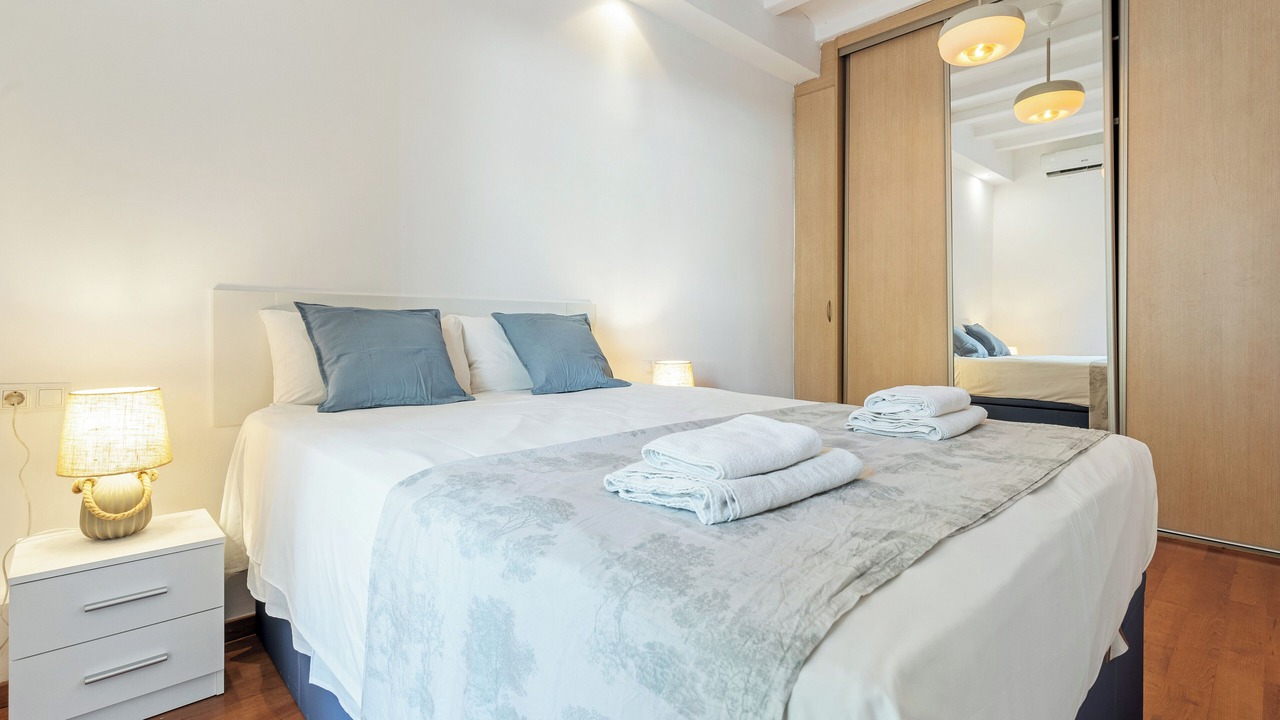 Photo of Bedroom in El Camp de l'Arpa del Clot