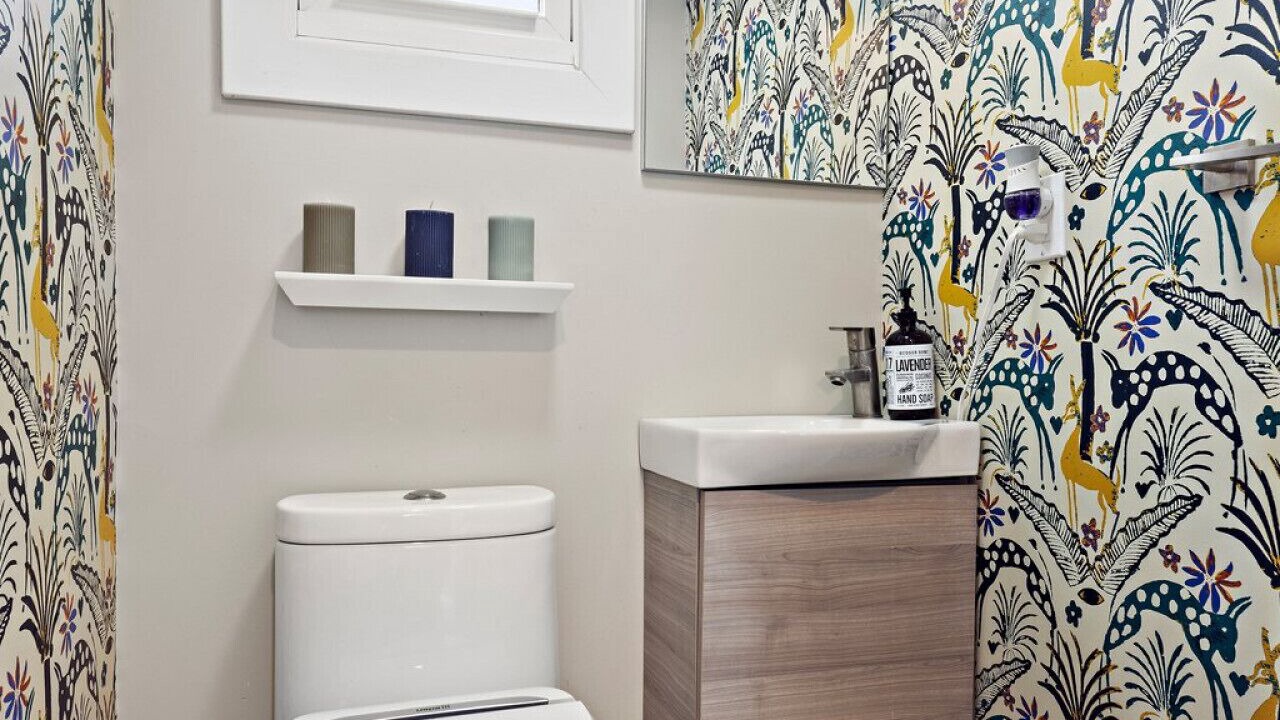 Photo of Others in Elizabeth