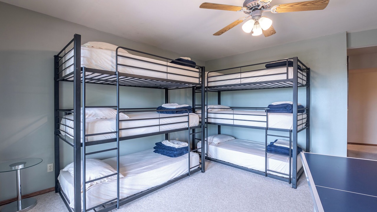 Photo of Bedroom in Lost Bridge Village