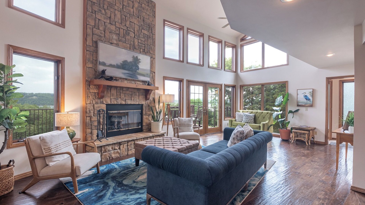 Photo of Livingroom in Lost Bridge Village