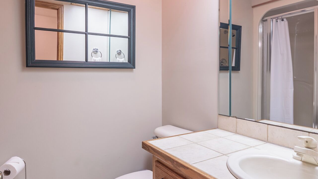 Photo of Bathroom in Lost Bridge Village
