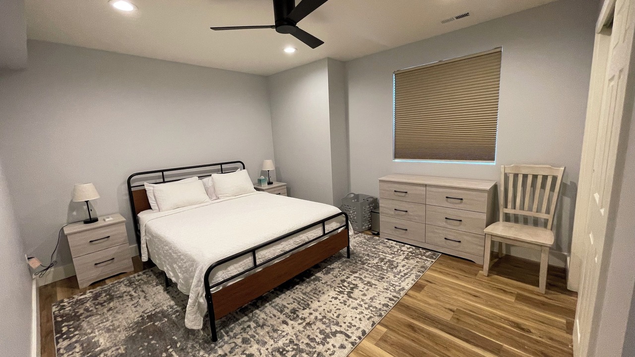 Photo of Others in Helena