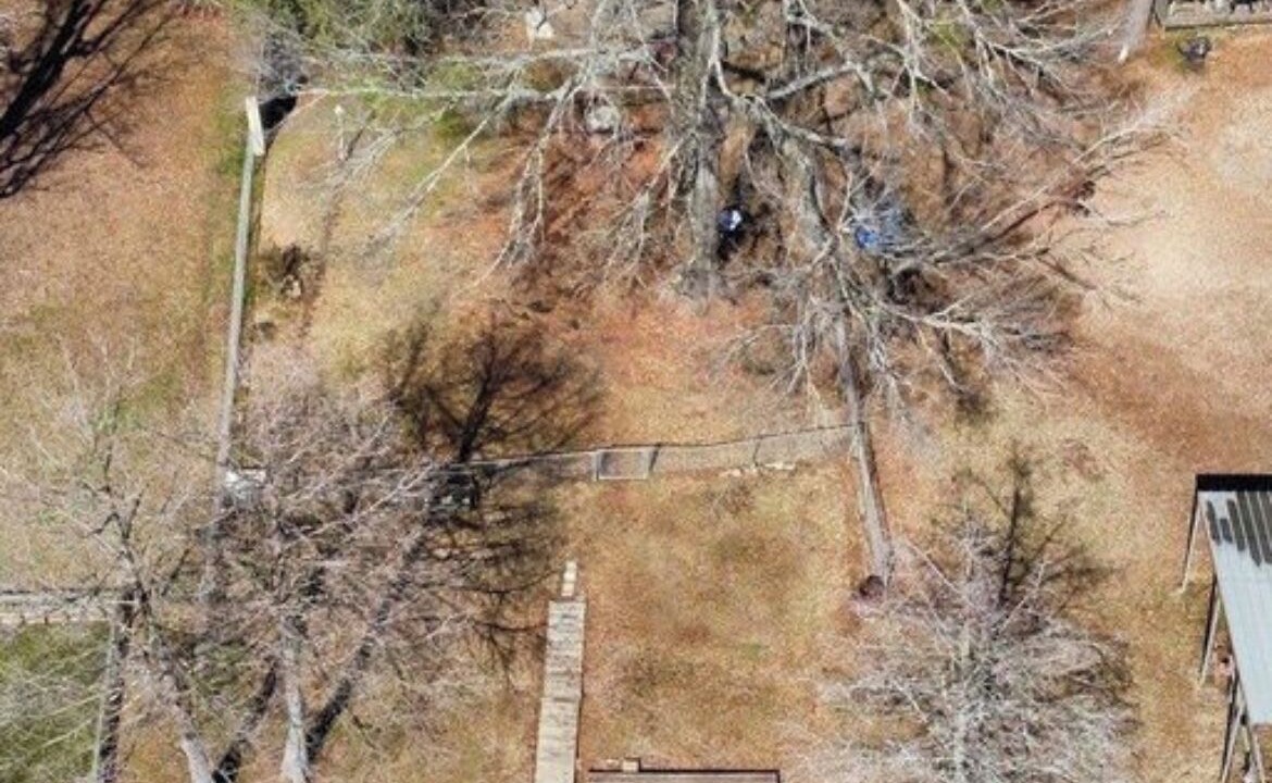 Photo of Outdoor in Milam