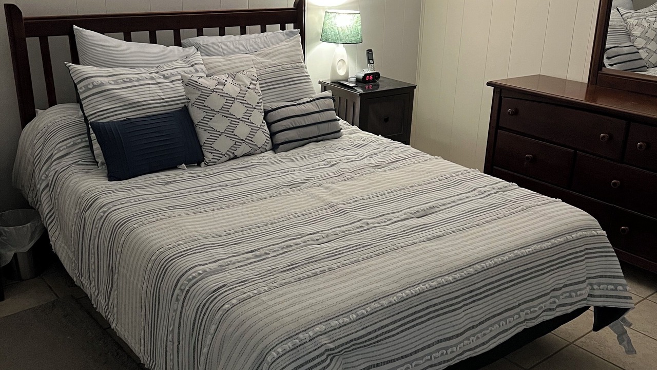 Photo of Bedroom in Milam