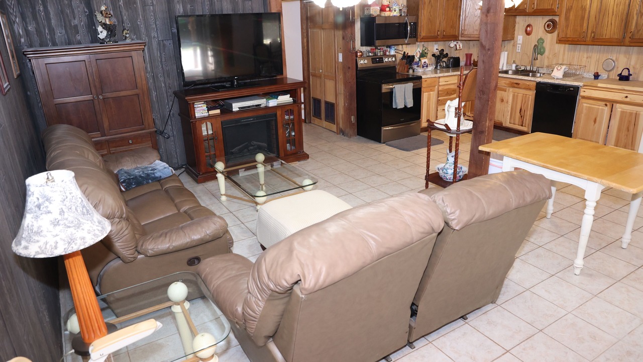 Photo of Livingroom in Leasburg