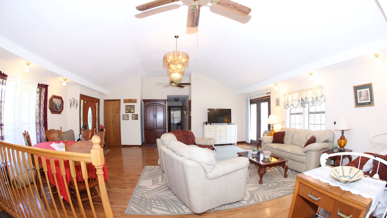 Photo of Livingroom in Leasburg