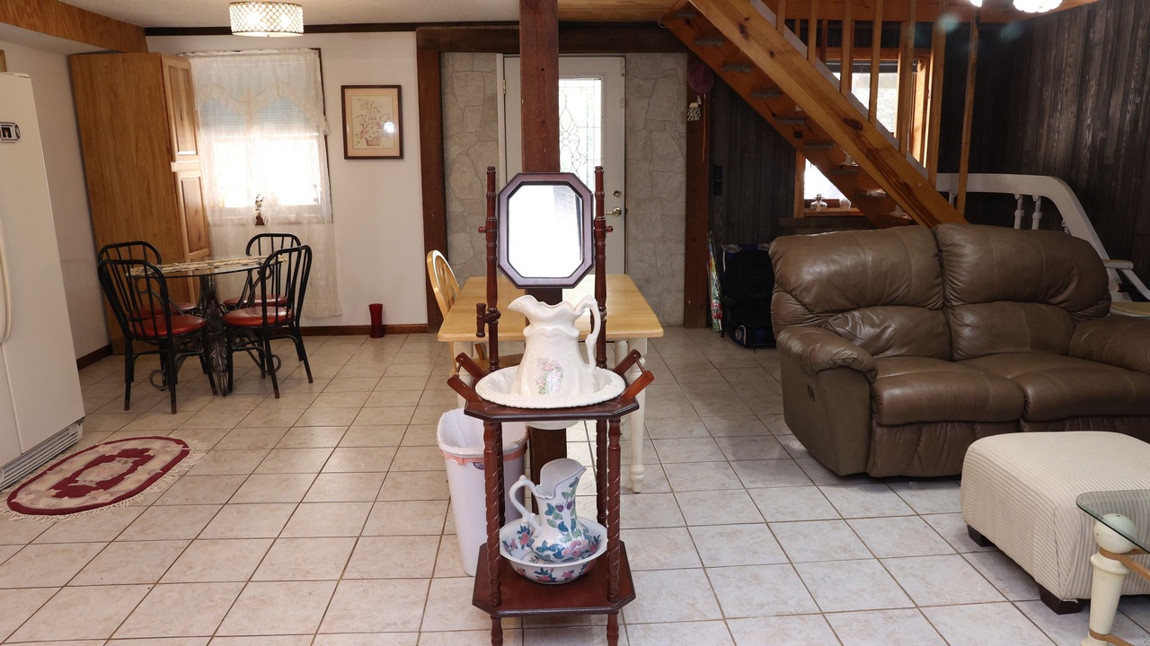 Photo of Livingroom in Leasburg