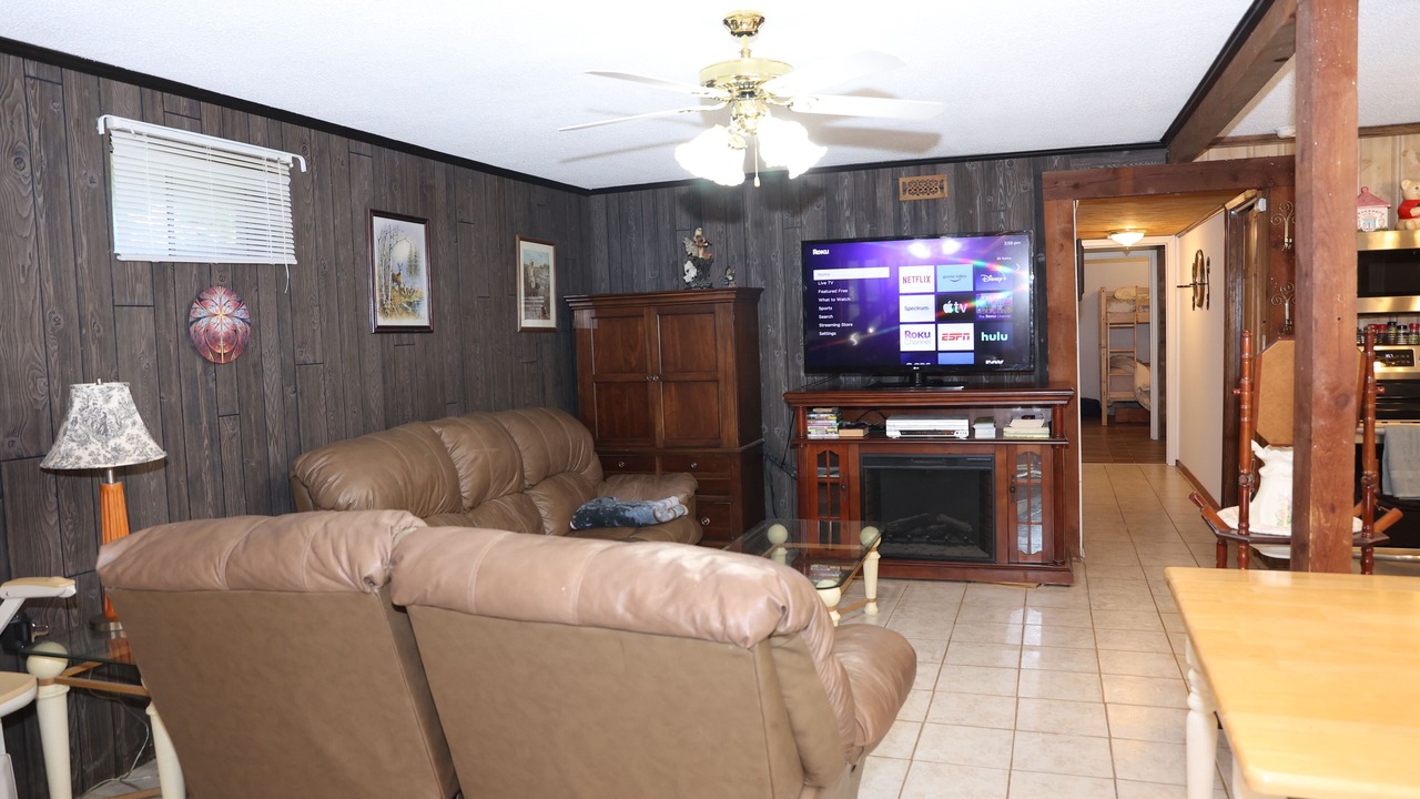 Photo of Livingroom in Leasburg