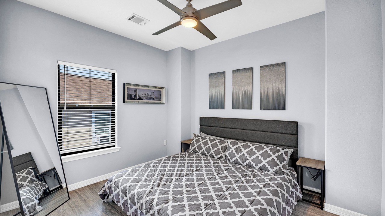 Photo of Bedroom in Greater East End