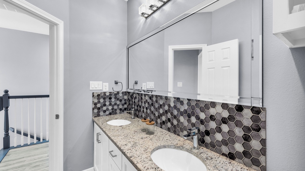 Photo of Bathroom in Greater East End