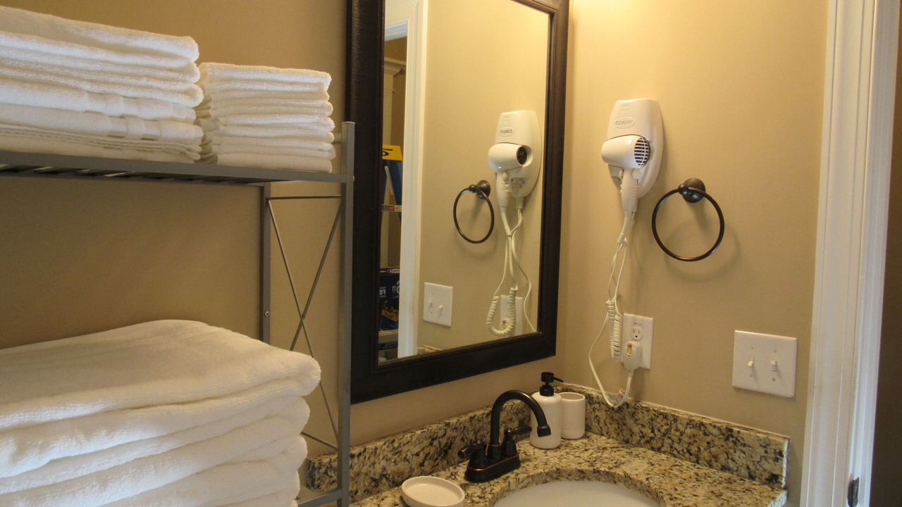 Photo of Bathroom in Martinez