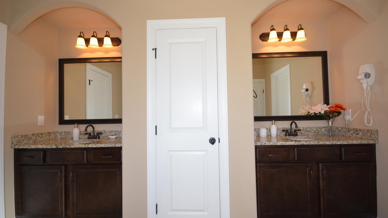 Photo of Bathroom in Martinez