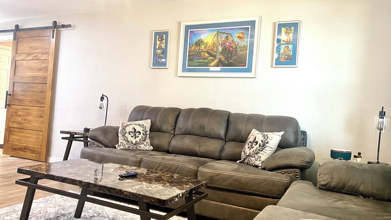 Photo of Livingroom in Stephenville