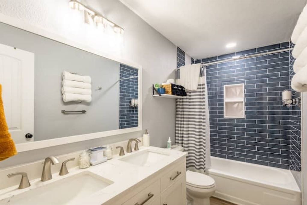 Photo of Bathroom in Stephenville