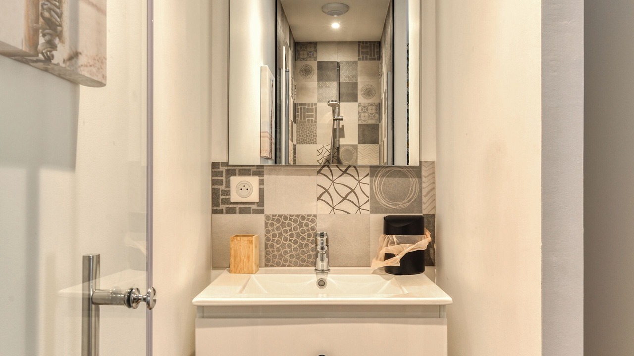 Photo of Bathroom in Peyriac-de-Mer