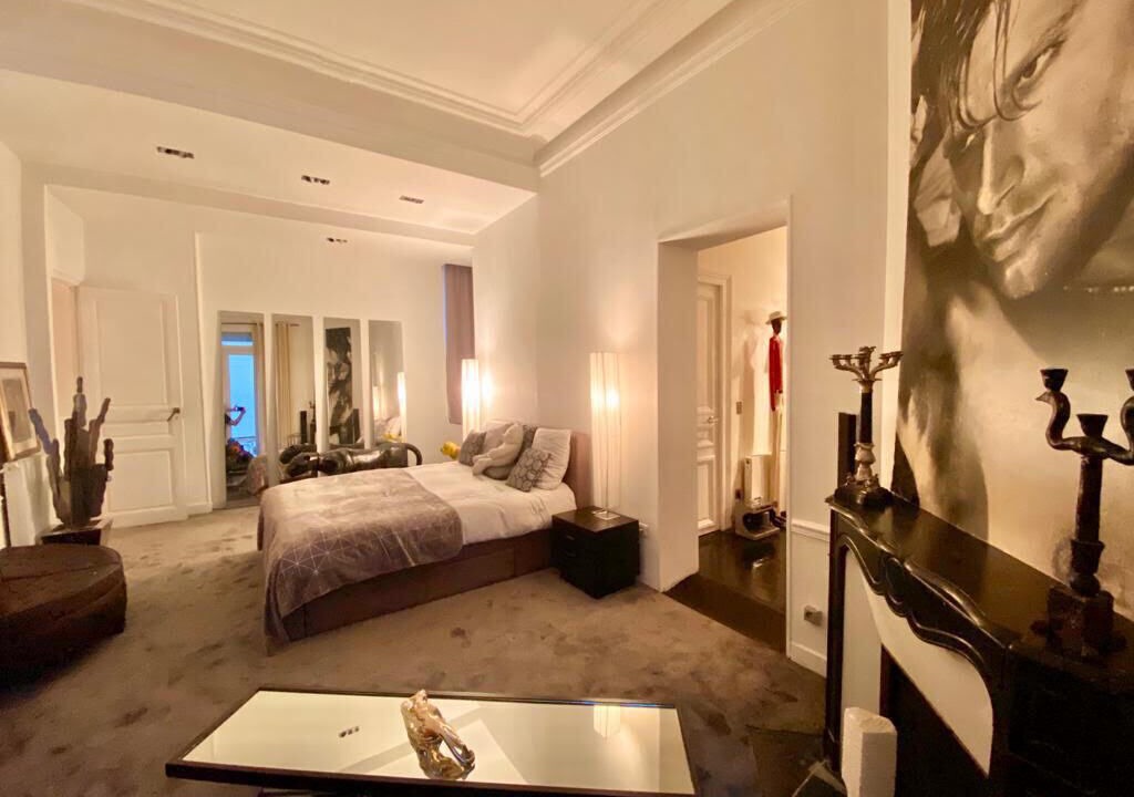 Photo of Bedroom in Champs-Elysees