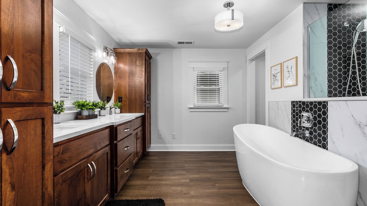 Photo of Bathroom in Southmoreland