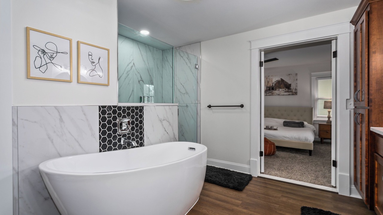 Photo of Bathroom in Southmoreland