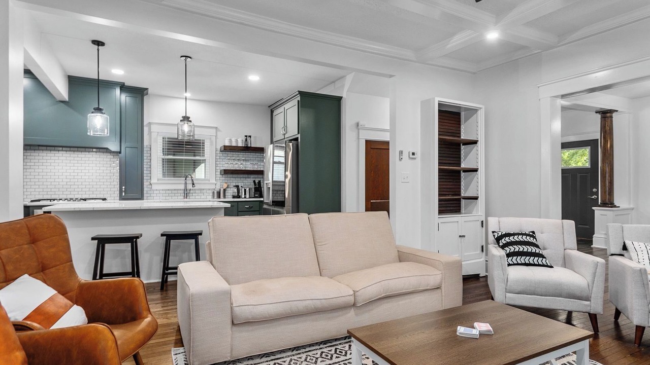 Photo of Livingroom in Southmoreland