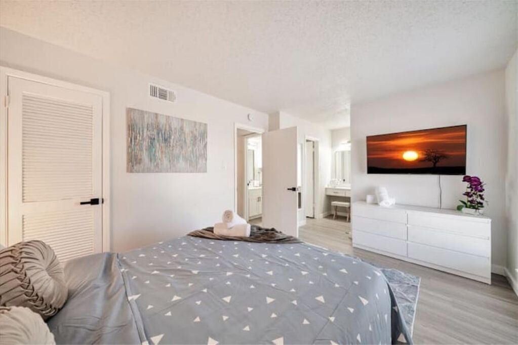 Photo of Bedroom in Hyde Park