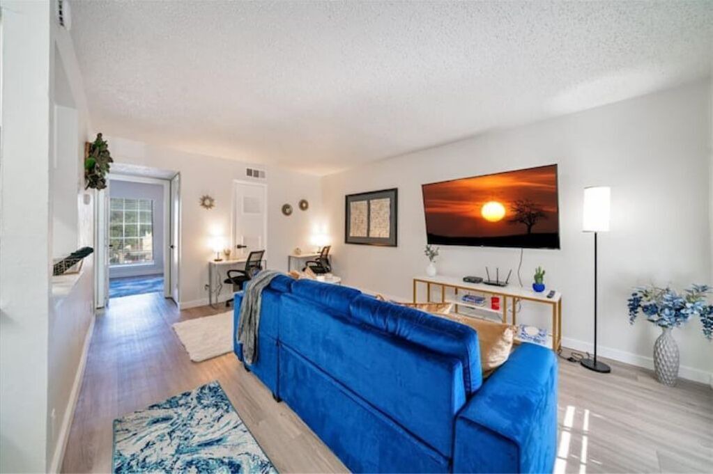 Photo of Livingroom in Hyde Park