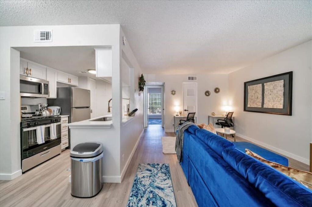 Photo of Livingroom in Hyde Park