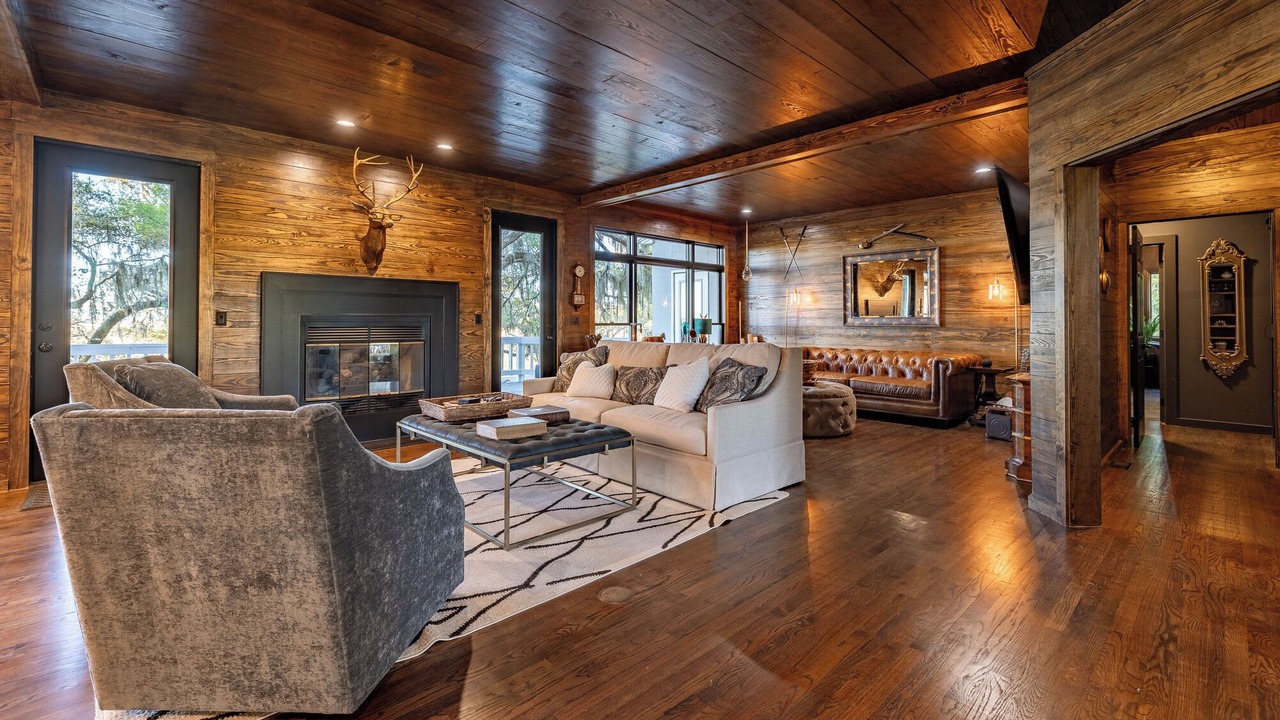 Photo of Livingroom in Townsend