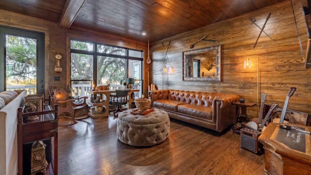 Photo of Livingroom in Townsend